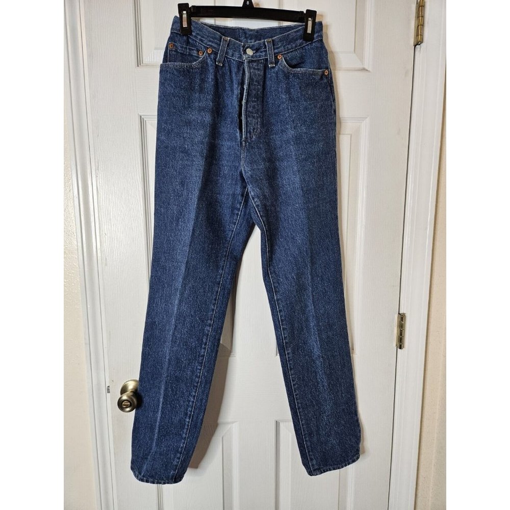 Levis vintage  18501 0115 blue button fly blue jeans vintage USA NO SIZE 26x32